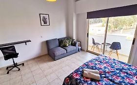Central Square Nomadic Rooms